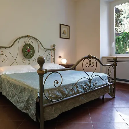 Sleeps 14 Pool Air Con Wifi فيلة Oliveto Lario