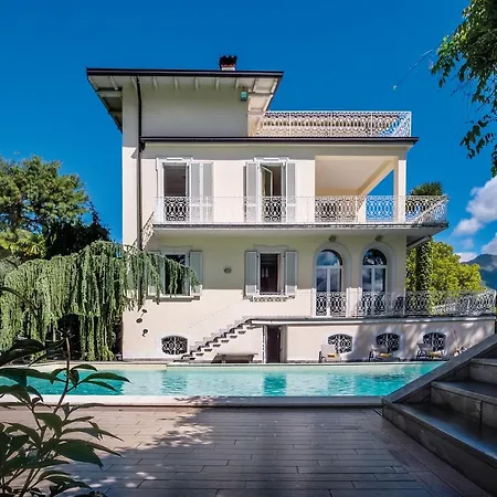 Sleeps 14 Pool Air Con Wifi فيلة Oliveto Lario